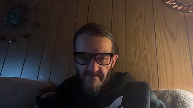 Snapshot of mebmeb24 chatting on January 12, 6:40 am mebmeb24 online show from January 12, 6:40 am