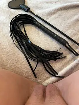 Snapshot of Leanaa_Jolly chatting on February 11, 3:29 pm Leanaa Jolly online show from February 11, 3:29 pm