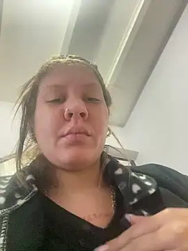 andreinitahg online show from December 29, 6:05 pm