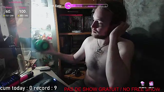 Snapshot of nicolasdumand21 chatting on January 24, 6:14 pm nicolasdumand21 online show from January 24, 6:14 pm