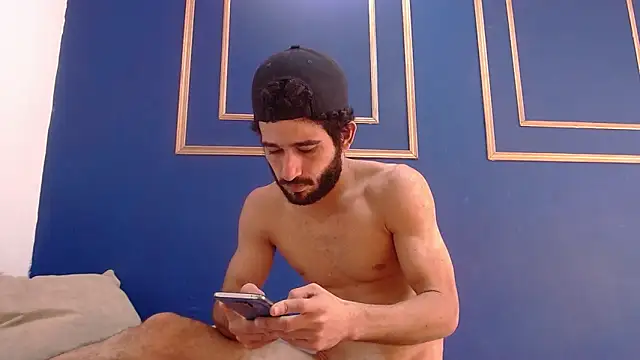 Moon and aaron online show from March 16, 5:44 am