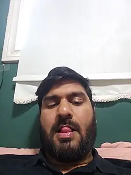 Snapshot of hard_dick011 chatting on May 16, 1:21 pm hard dick011 online show from May 16, 1:21 pm