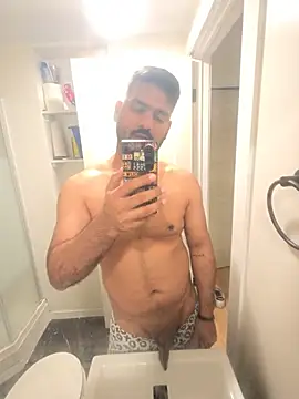 Snapshot of hard_dick011 chatting on May 30, 2:47 pm hard dick011 online show from May 30, 2:47 pm