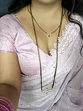 Tanvi-patil online show from February 13, 6:15 pm