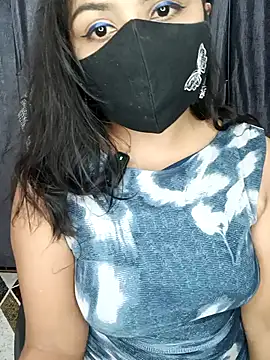 Snapshot of Tanvi-patil chatting on April 10, 4:44 pm Tanvi-patil online show from April 10, 4:44 pm