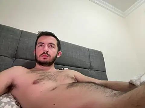 laynufff online show from April 23, 5:48 pm