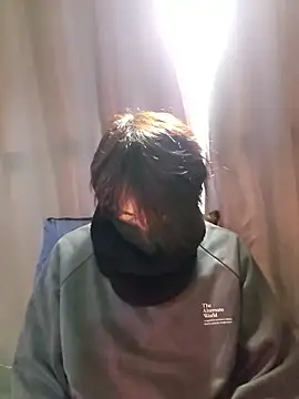 Snapshot of MANNZAAo06 chatting on December 4, 1:04 am MANNZAAo06 online show from December 4, 1:04 am