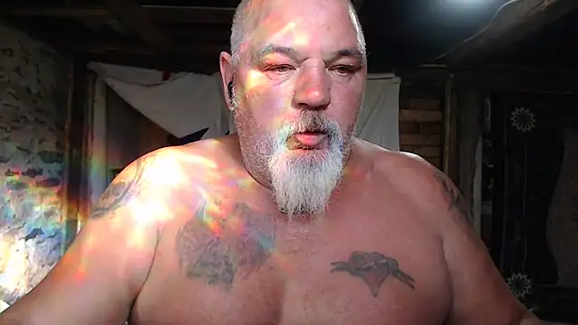 Snapshot of Newfiesausage1972 chatting on July 12, 10:45 pm Newfiesausage1972 online show from July 12, 10:45 pm