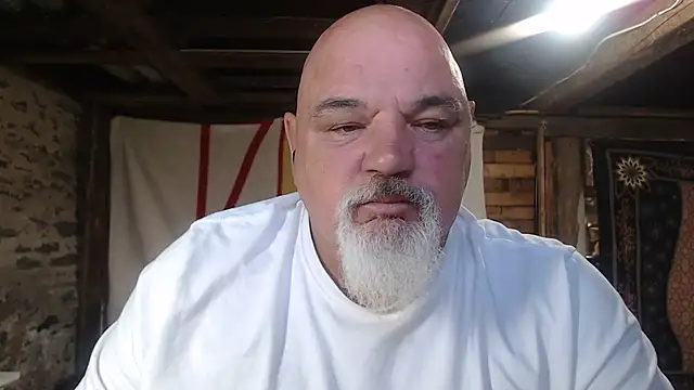 Snapshot of Newfiesausage1972 chatting on July 23, 11:41 am Newfiesausage1972 online show from July 23, 11:41 am