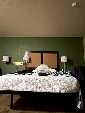 1BeautyN1Beast online show from November 15, 1:47 am