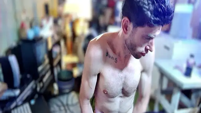 Snapshot of savageconfidence chatting on October 5, 5:06 am savageconfidence online show from October 5, 5:06 am