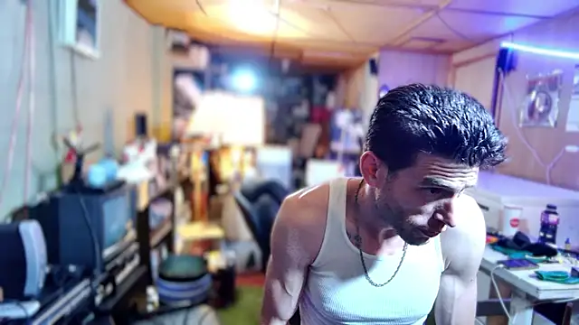 Snapshot of savageconfidence chatting on October 6, 3:48 am savageconfidence online show from October 6, 3:48 am