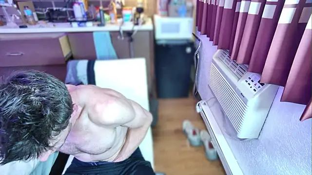 Snapshot of savageconfidence chatting on October 31, 7:53 am savageconfidence online show from October 31, 7:53 am