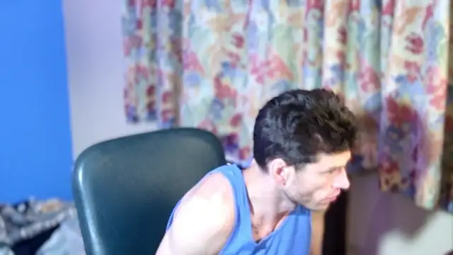 Snapshot of savageconfidence chatting on November 1, 8:16 am savageconfidence online show from November 1, 8:16 am