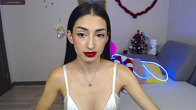 Lina Robbins online show from January 6, 1:20 am