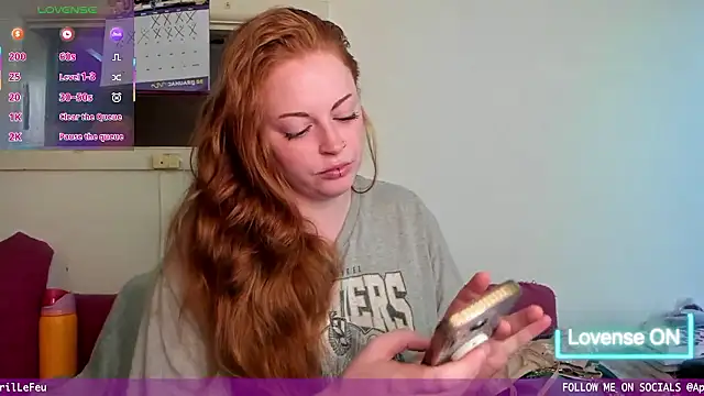 Snapshot of aaprill chatting on January 12, 8:08 am aaprill online show from January 12, 8:08 am