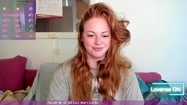 Snapshot of aaprill chatting on February 18, 8:10 am aaprill online show from February 18, 8:10 am