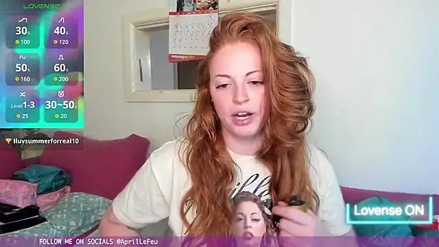 Snapshot of aaprill chatting on February 19, 8:10 am aaprill online show from February 19, 8:10 am