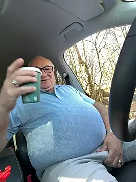 biggandybig online show from March 5, 9:38 am