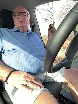 biggandybig online show from March 10, 10:20 am