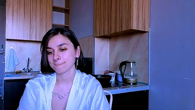Snapshot of Celine_Dionn chatting on June 18, 9:14 am Celine Dionn online show from June 18, 9:14 am