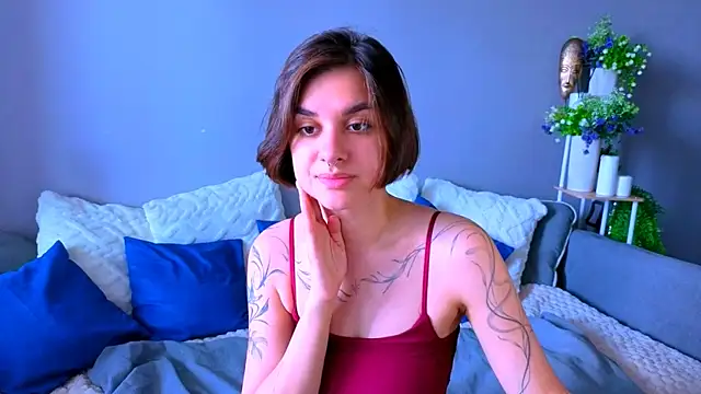 Snapshot of Celine_Dionn chatting on July 2, 5:24 am Celine Dionn online show from July 2, 5:24 am