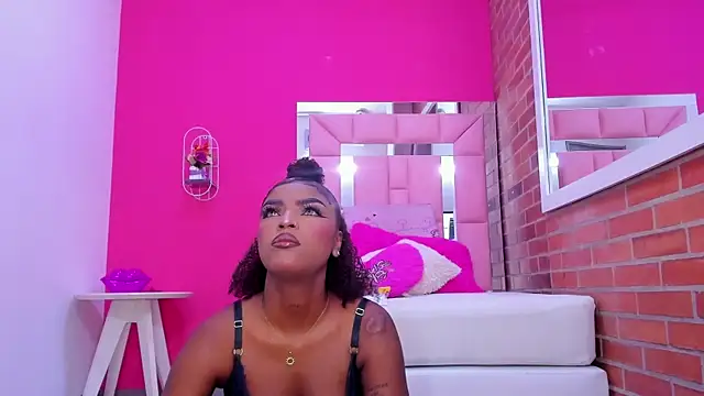 malu horny 69 online show from May 27, 2:58 pm