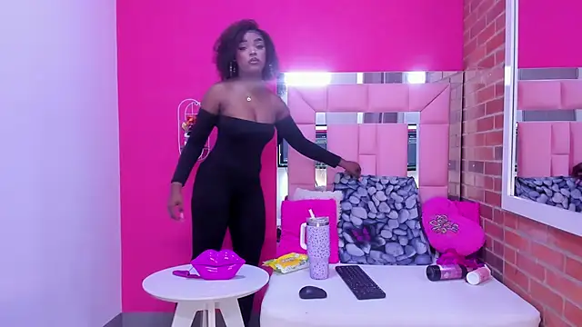 malu horny 69 online show from June 11, 2:37 pm