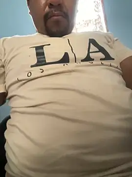 Snapshot of Alvarosexxx chatting on October 1, 10:49 pm Alvarosexxx online show from October 1, 10:49 pm