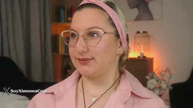 Ximenna Cruz online show from February 18, 11:28 am