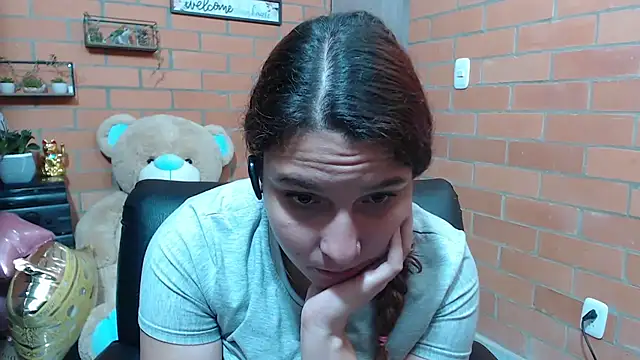 alexia 87 online show from November 10, 10:20 pm