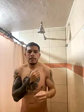 Snapshot of Molly1993rrrrrrrf chatting on November 5, 1:33 pm Molly1993rrrrrrrf online show from November 5, 1:33 pm