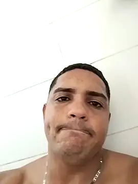 Snapshot of elvergon17@xh chatting on September 10, 5:57 pm elvergon17xh online show from September 10, 5:57 pm