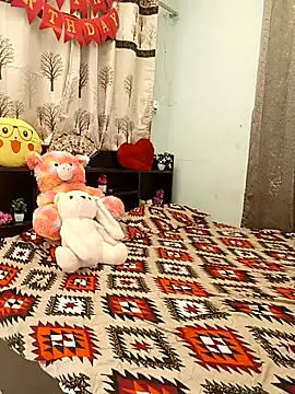 Snapshot of Divya_girl chatting on October 9, 8:18 pm Divya girl online show from October 9, 8:18 pm