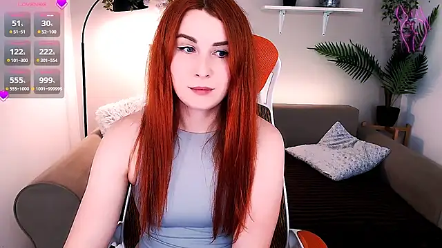 YrKiraXO online show from December 6, 7:01 pm