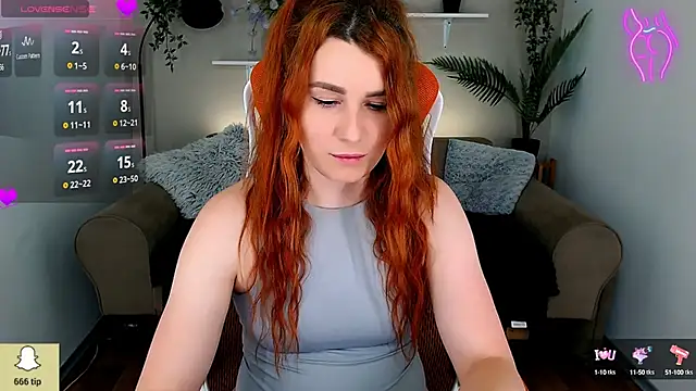 YrKiraXO online show from January 24, 6:56 pm