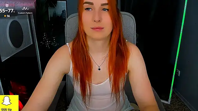 YrKiraXO online show from March 16, 7:04 am