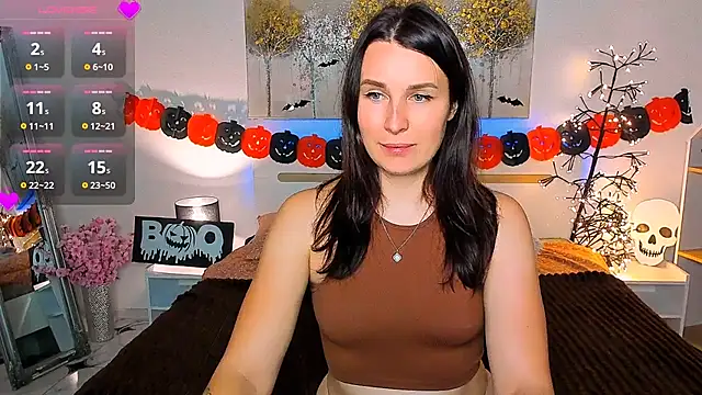 YrKiraXO online show from October 22, 6:13 am