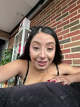 Venus velez  online show from July 27, 12:56 pm
