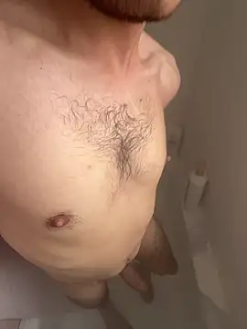 Snapshot of Chuckie_999 chatting on October 27, 4:00 pm Chuckie 999 online show from October 27, 4:00 pm