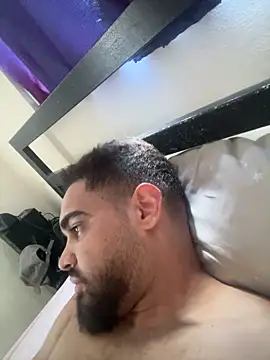 Snapshot of luismanuel_1998 chatting on June 7, 3:05 pm luismanuel 1998 online show from June 7, 3:05 pm