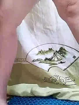 Mie610 online show from December 24, 1:59 am