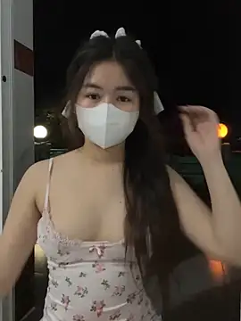 BabyThree  online show from March 8, 2:30 pm