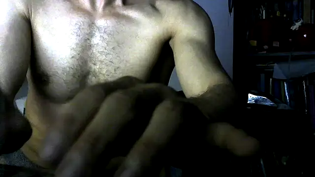 Snapshot of funguybr36 chatting on April 19, 11:40 pm funguybr36 online show from April 19, 11:40 pm