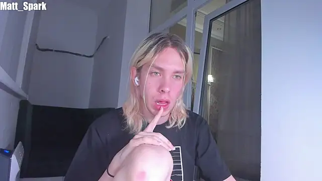 Snapshot of matt_spark chatting on March 16, 6:23 pm matt spark online show from March 16, 6:23 pm