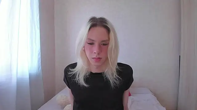 Snapshot of matt_spark chatting on September 13, 2:11 am matt spark online show from September 13, 2:11 am