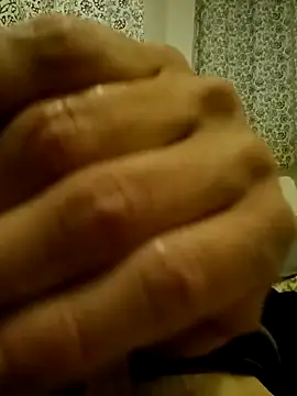 Snapshot of Hydrafu chatting on October 8, 9:23 pm Hydrafu online show from October 8, 9:23 pm