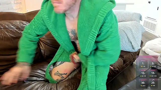 Snapshot of JeffJocc chatting on October 4, 6:50 pm JeffJocc online show from October 4, 6:50 pm