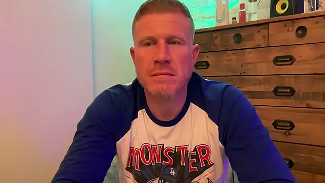 Snapshot of JeffJocc chatting on October 26, 3:56 am JeffJocc online show from October 26, 3:56 am