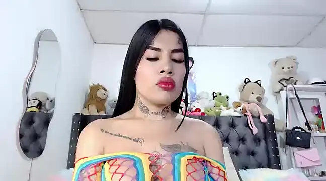 Snapshot of saragill323 chatting on February 4, 7:33 pm saragill323 online show from February 4, 7:33 pm